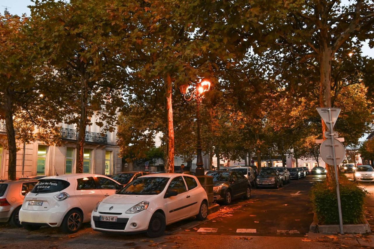 L'Albizia #Hyper-Centre #Marche Couvert Коньяк Экстерьер фото